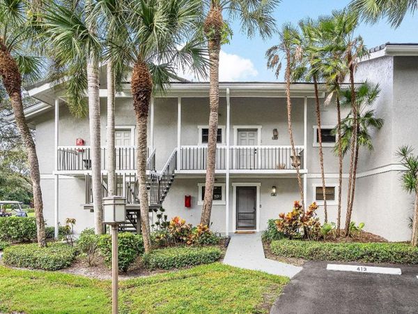 11863 Wimbledon Circle, Unit 413, Wellington, FL 33414