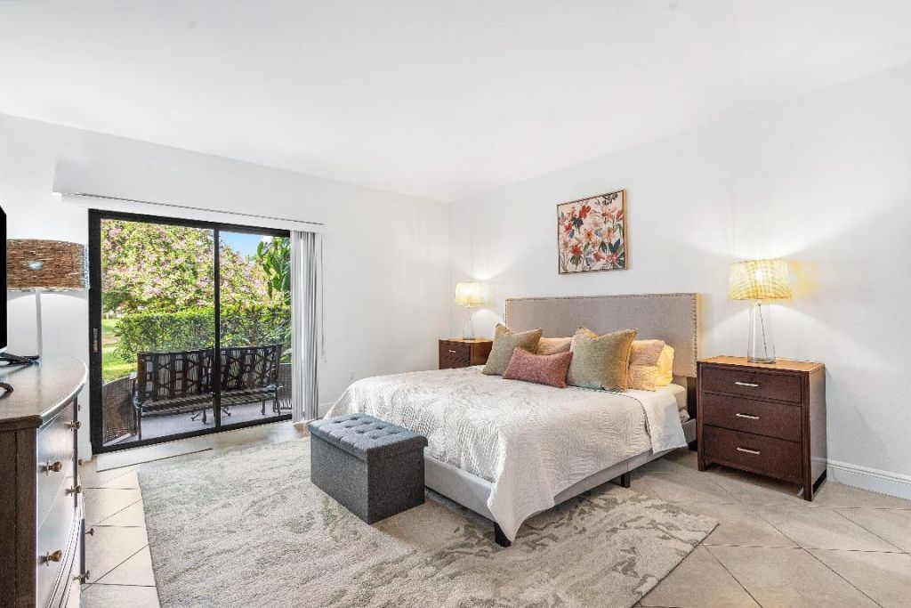 11863 Wimbledon Circle, Unit 413, Wellington, FL 33414 Photo