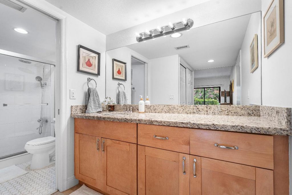 11863 Wimbledon Circle, Unit 413, Wellington, FL 33414 Photo