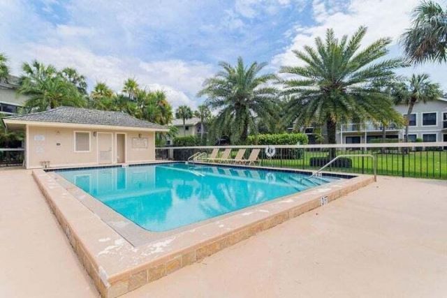 11863 Wimbledon Circle, Unit 413, Wellington, FL 33414 Photo