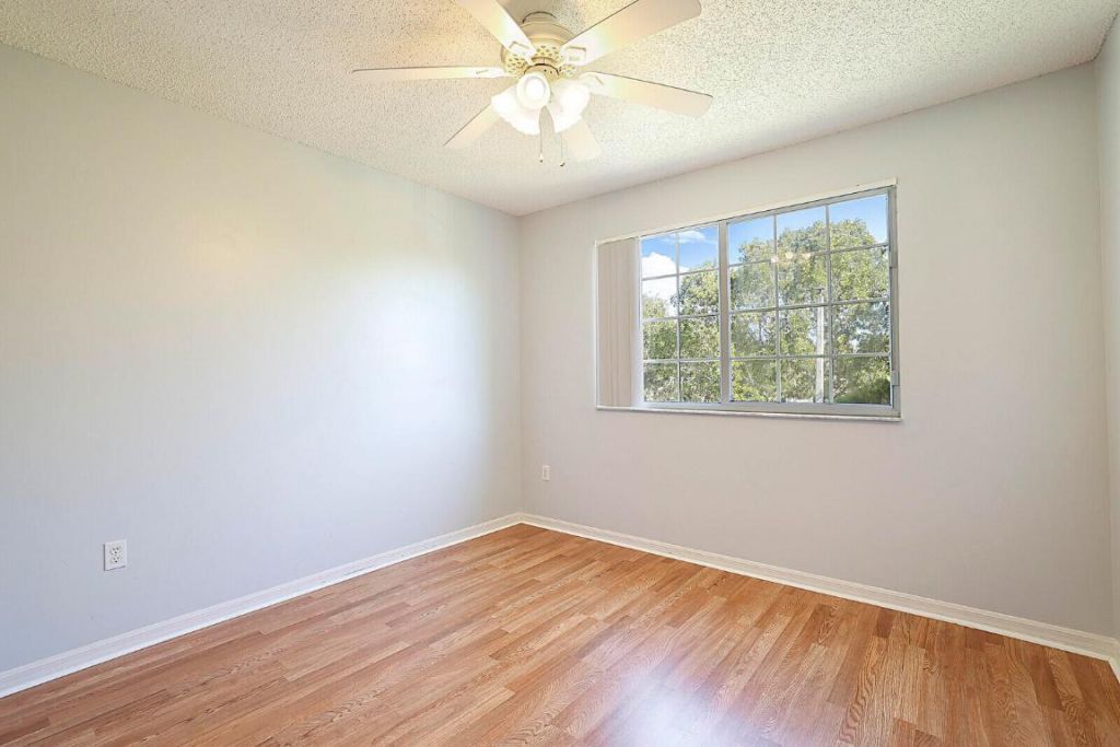 100 Crestwood Court N, Unit 113, Royal Palm Beach, FL 33411 Photo