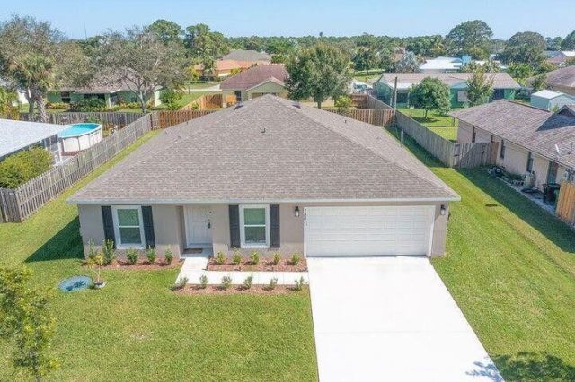 1381 SE Bayharbor Street, Port Saint Lucie, FL 34983 Photo