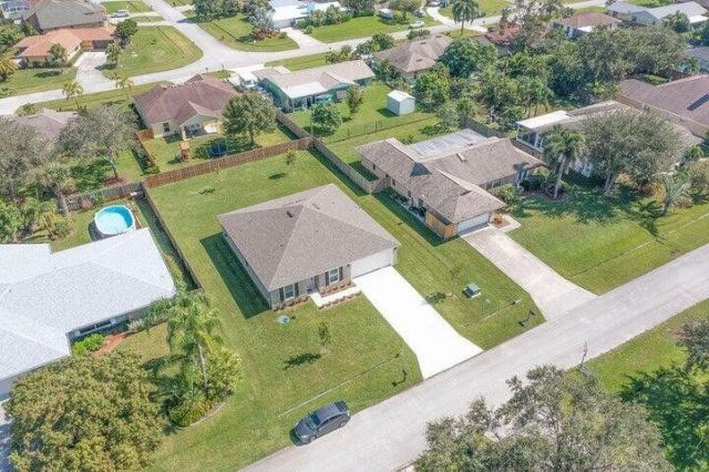 1381 SE Bayharbor Street, Port Saint Lucie, FL 34983 Photo