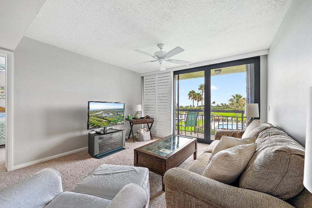 301 S Seas Drive, Unit 305, Jupiter, FL 33477 Photo