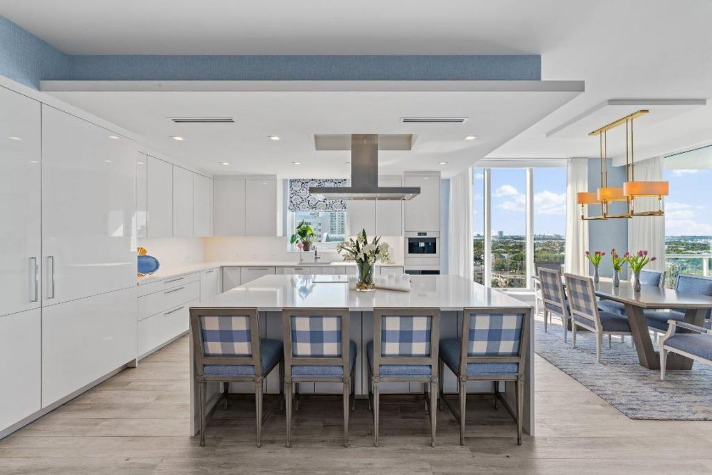 3730 N Ocean Drive, Unit 9d, Singer Island, FL 33404 Photo