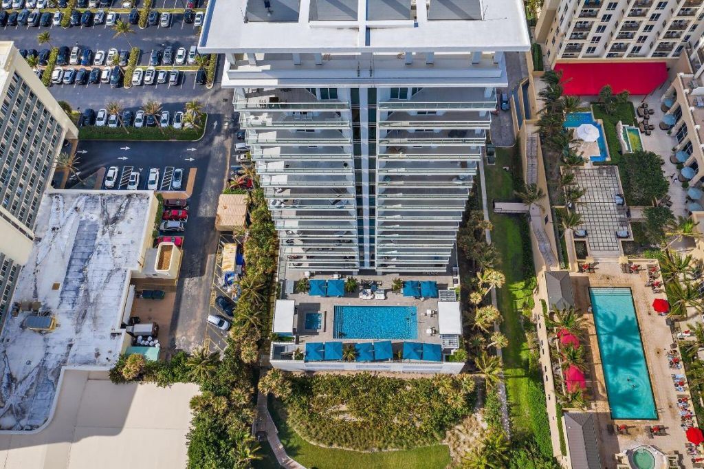 3730 N Ocean Drive, Unit 9d, Singer Island, FL 33404 Photo