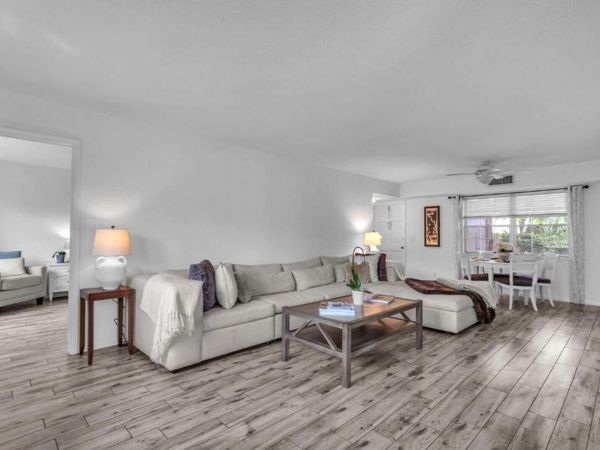 5540 Tamberlane Circle, Unit 118, Palm Beach Gardens, FL 33418