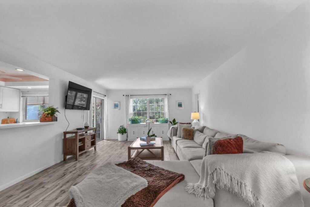 5540 Tamberlane Circle, Unit 118, Palm Beach Gardens, FL 33418 Photo