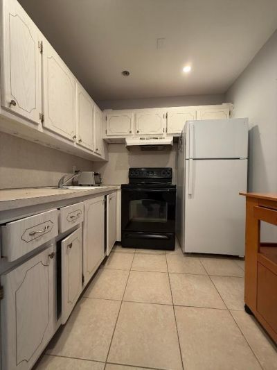 70 Easthampton C, West Palm Beach, FL 33417 Photo