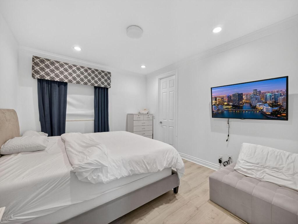 125 Pembroke Drive, Palm Beach Gardens, FL 33418 Photo