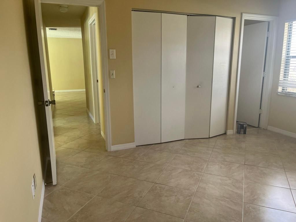 1401 SE Belcrest Street, Port Saint Lucie, FL 34952 Photo