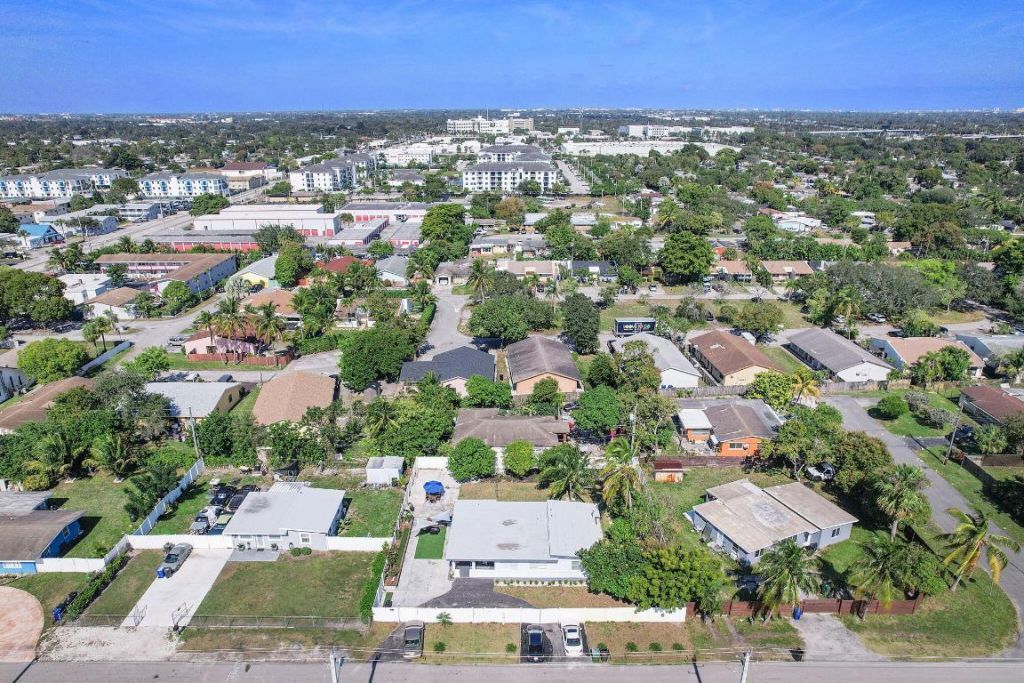 2629 SW 6th Court, Fort Lauderdale, FL 33312 Photo