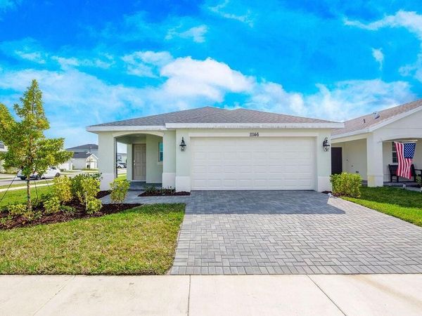 11146 NW Fernbrook Drive, Port St. Lucie, FL 34987