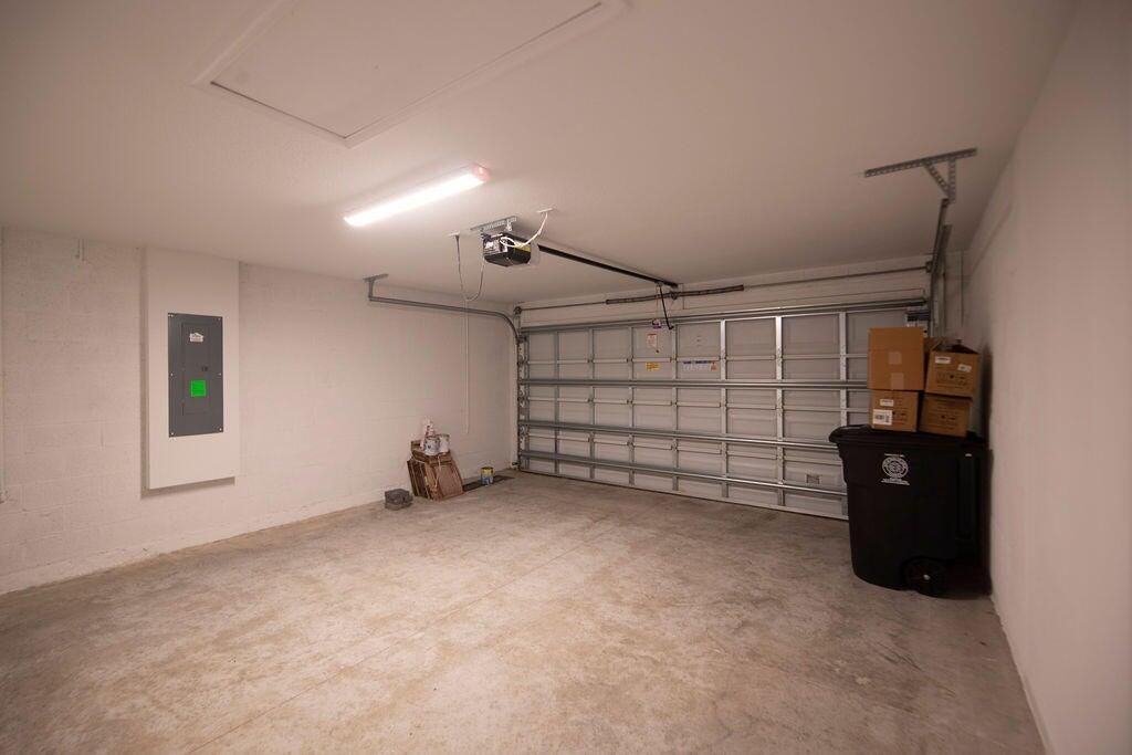 11146 NW Fernbrook Drive, Port Saint Lucie, FL 34987 Photo