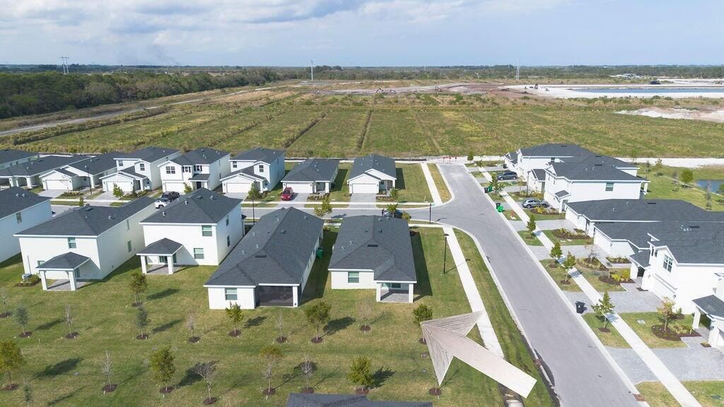 11146 NW Fernbrook Drive, Port Saint Lucie, FL 34987 Photo