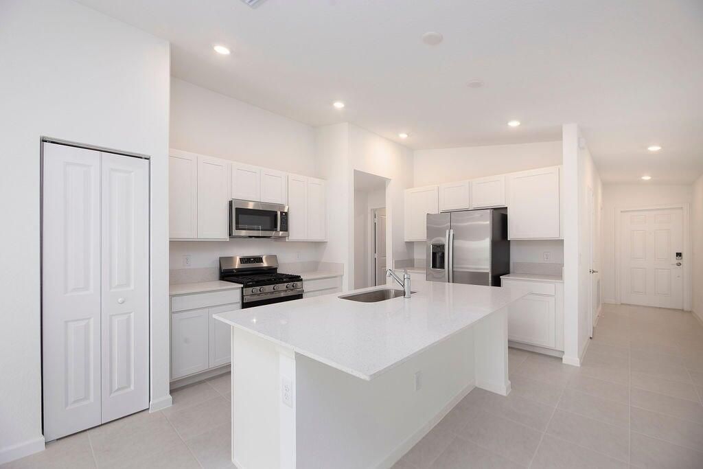 11146 NW Fernbrook Drive, Port Saint Lucie, FL 34987 Photo