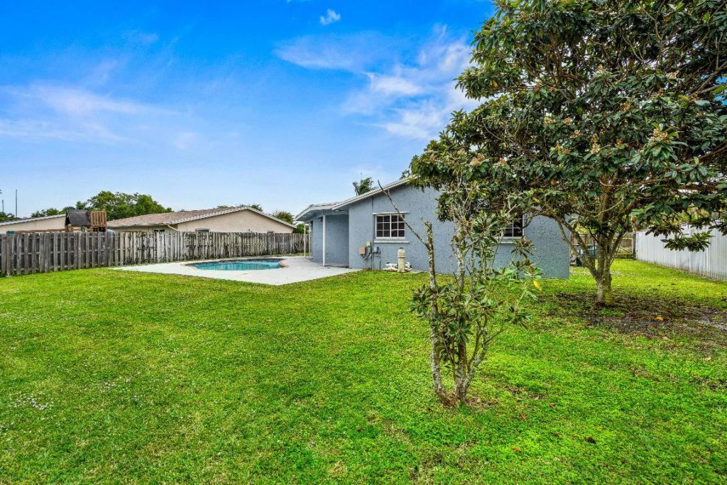 1775 SW 8th Street, Boca Raton, FL 33486 Photo