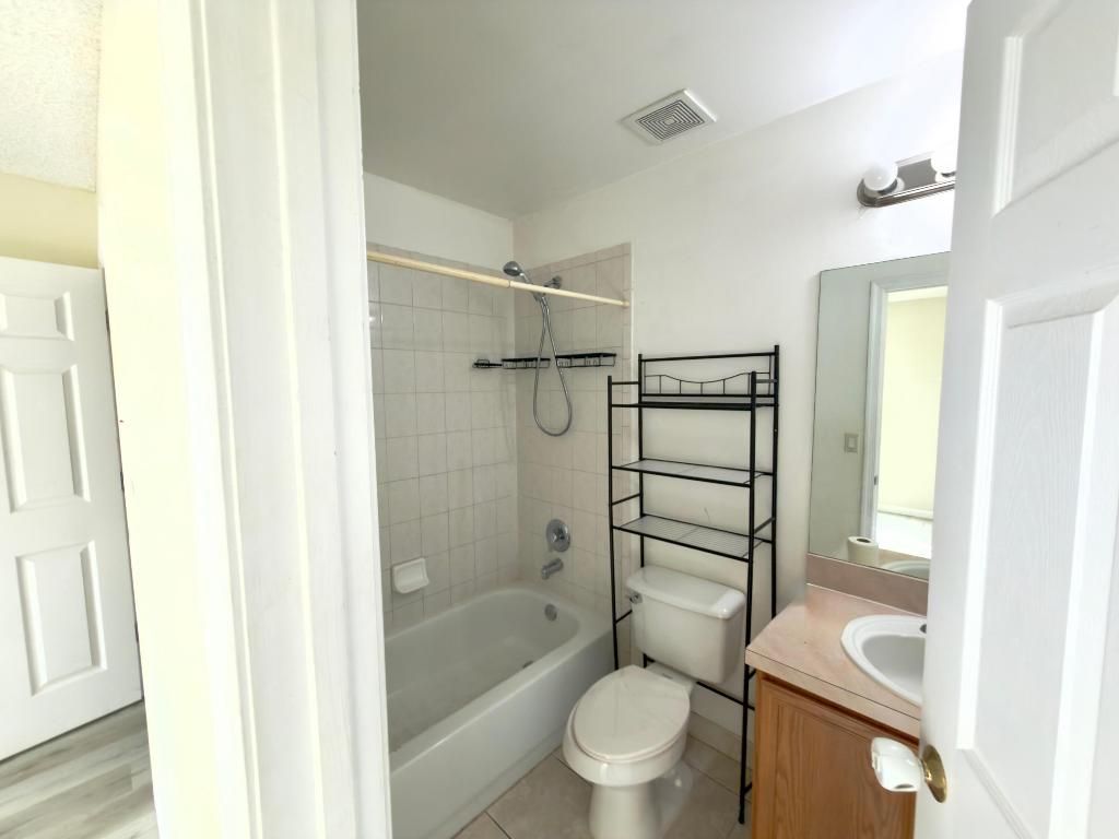 5048 Palmbrooke Circle, West Palm Beach, FL 33417 Photo