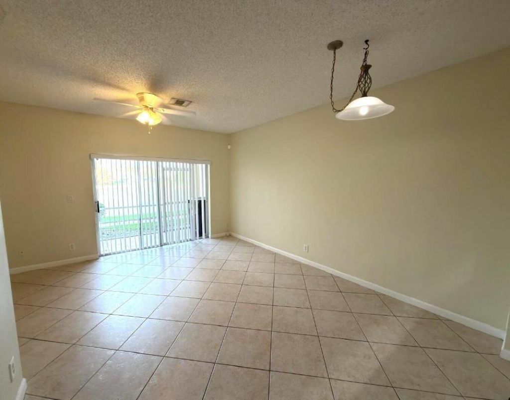 5048 Palmbrooke Circle, West Palm Beach, FL 33417 Photo