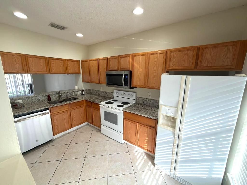 5048 Palmbrooke Circle, West Palm Beach, FL 33417 Photo