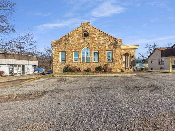 2956 EAST ST, Memphis, TN 38128