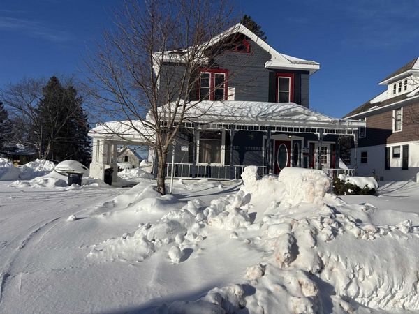 217 S Mansfield Street, Ironwood, MI 49938