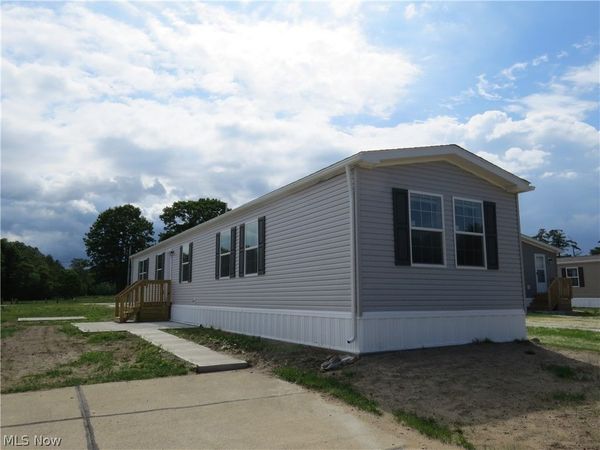 2659 Lake Breeze Drive, Madison, OH 44057