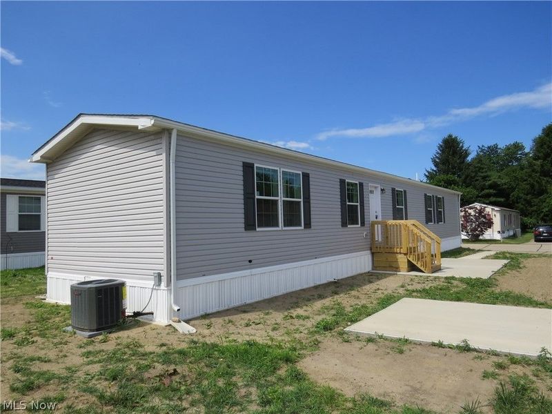 2659 Lake Breeze Drive, Madison, OH 44057 Photo 18