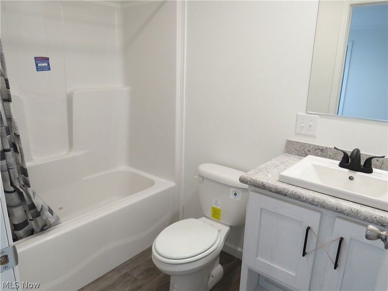 2659 Lake Breeze Drive, Madison, OH 44057 Photo 3