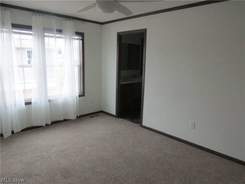 2663 Lake Breeze Drive, Madison, OH 44057 Photo 7