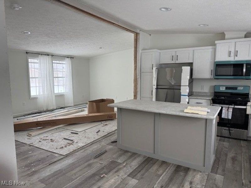 2661 Lake Breeze Drive, Madison, OH 44057 Photo 3