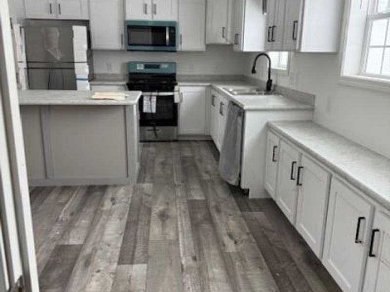 2661 Lake Breeze Drive, Madison, OH 44057 Photo 5