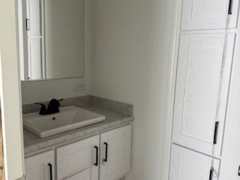 2661 Lake Breeze Drive, Madison, OH 44057 Photo 9