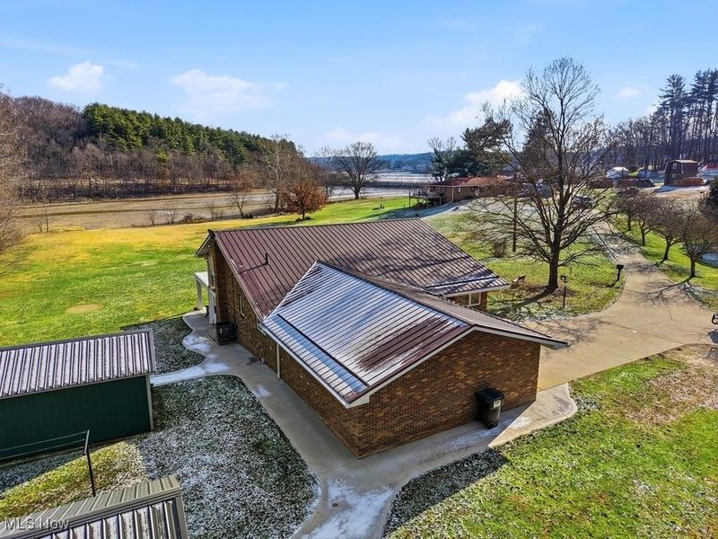 1430 Magnolia Road SW, Dellroy, OH 44620 Photo 48