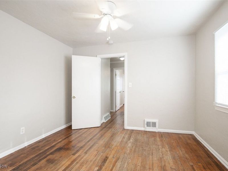 455 Metcalf Road, Elyria, OH 44035 Photo 10