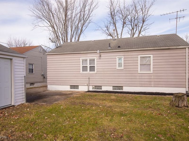 455 Metcalf Road, Elyria, OH 44035 Photo 22