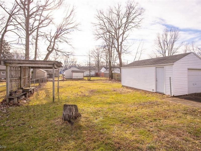 455 Metcalf Road, Elyria, OH 44035 Photo 25