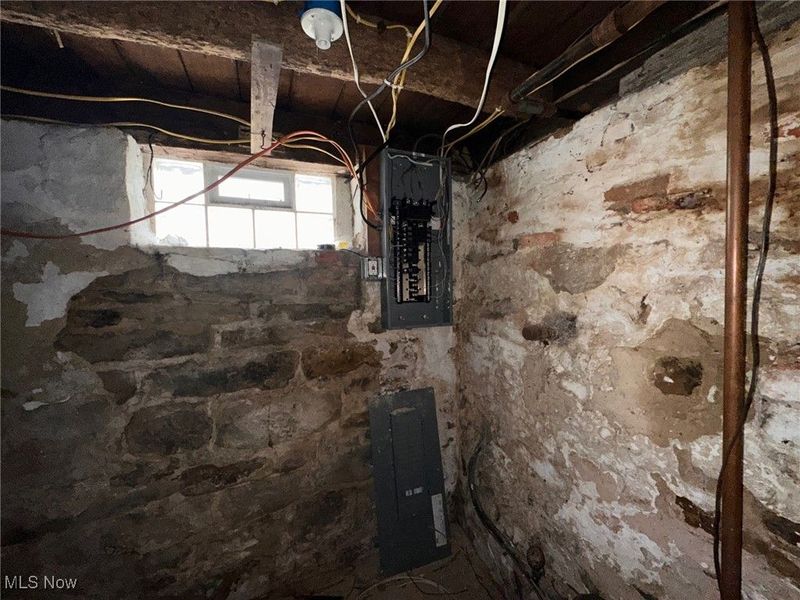 132 E Main Street, South Amherst, OH 44001 Photo 24