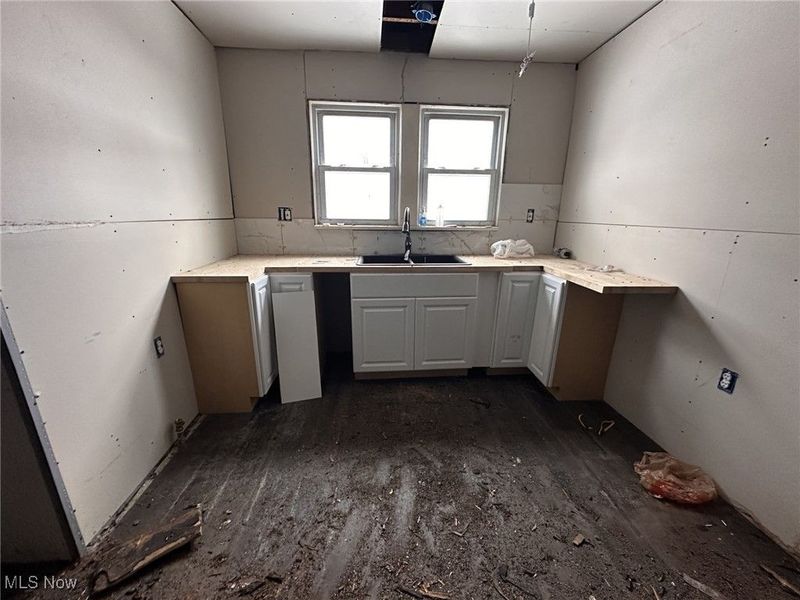 132 E Main Street, South Amherst, OH 44001 Photo 5