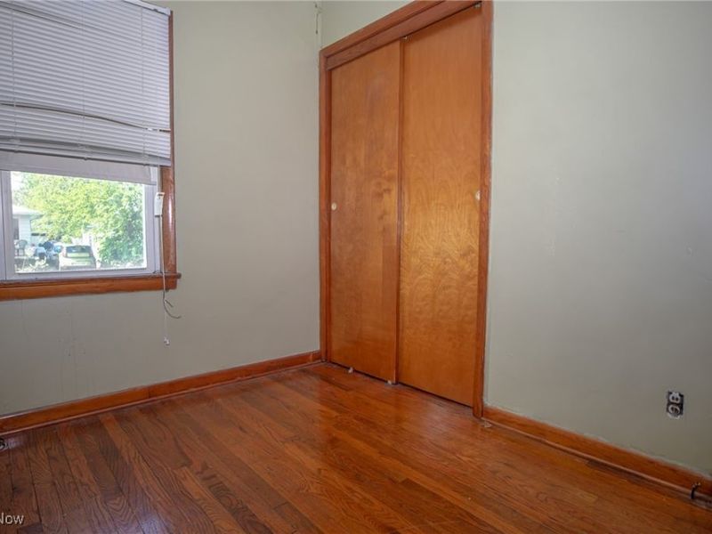 14903 Glendale Avenue, Cleveland, OH 44128 Photo 7