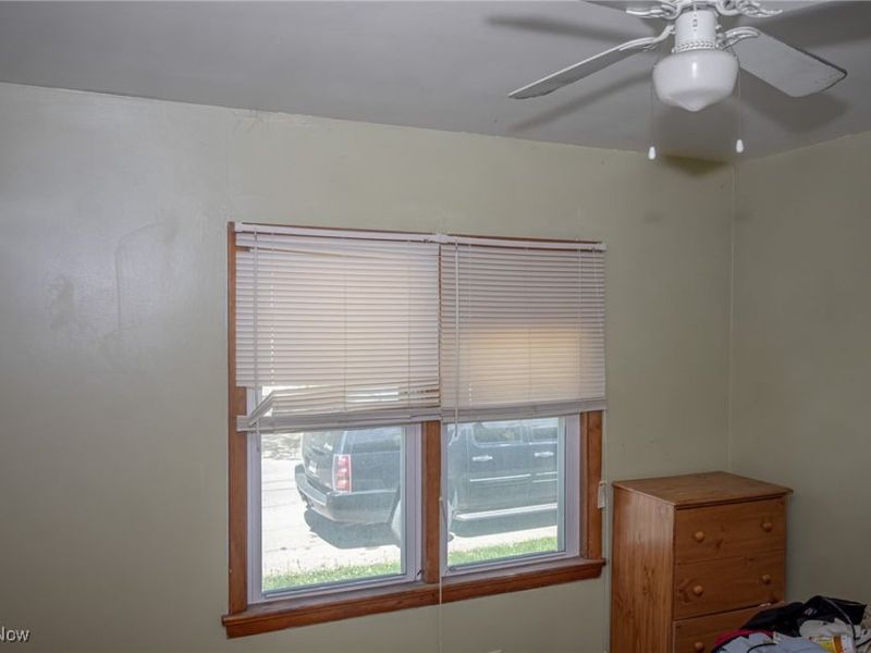 14903 Glendale Avenue, Cleveland, OH 44128 Photo 8