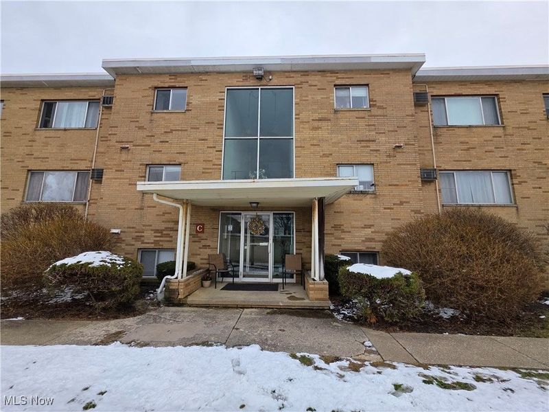 5200 Royalton Road, Unit 10C, North Royalton, OH 44133 Photo 3
