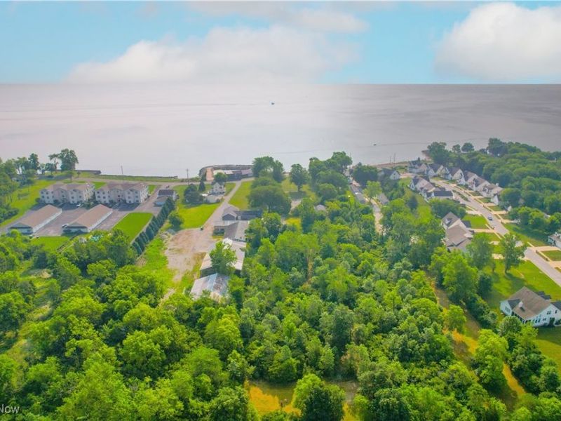 828 E Main (Rear), Lakeside Marblehead, OH 43440 Photo 3