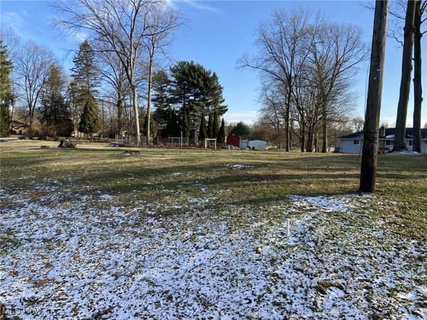 1974 Newton Street, Barberton, OH 44203