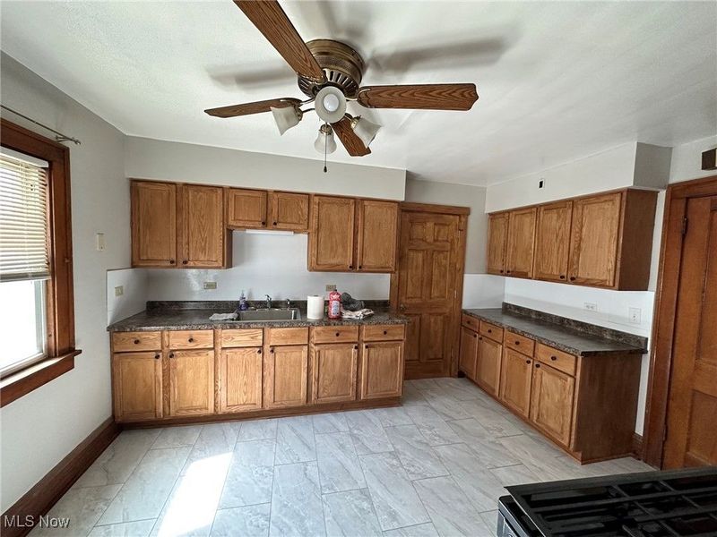3436 W 131st Street, Cleveland, OH 44111 Photo 14