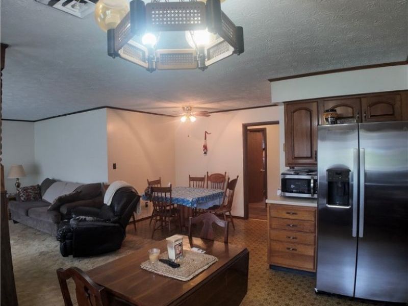 53261 East Captina Highway, Powhatan Point, OH 43942 Photo 12