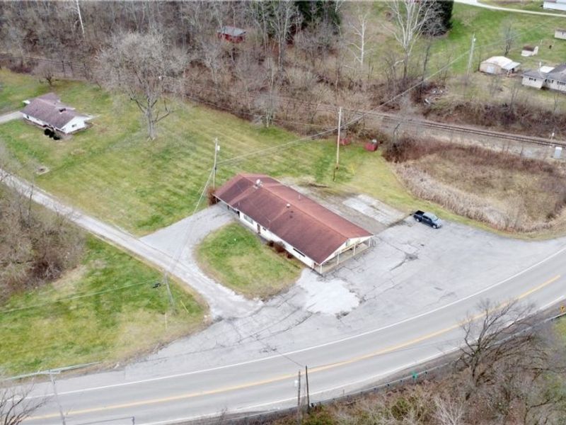 53261 East Captina Highway, Powhatan Point, OH 43942 Photo 3