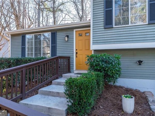 6734 Graves Mill Drive, Norcross, GA 30093