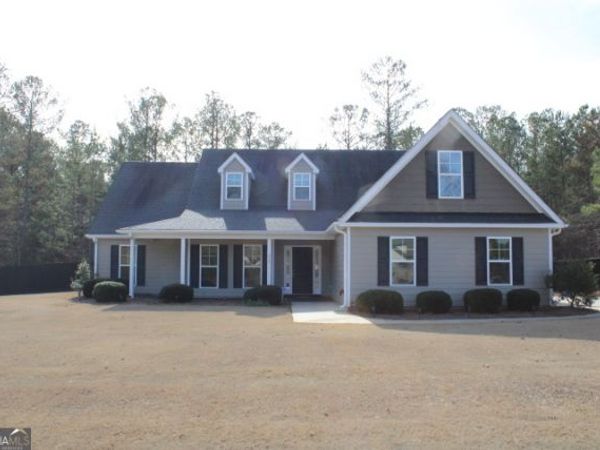 206 Cole Forest Boulevard, Barnesville, GA 30204