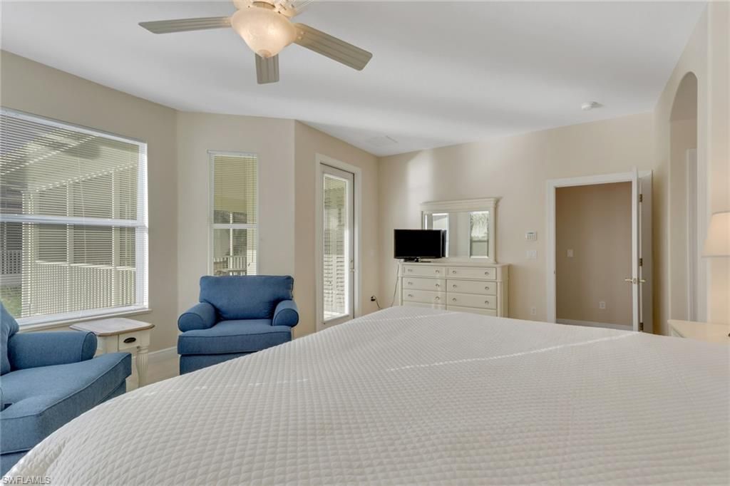 28666 San Lucas Ln, Unit 202, Bonita Springs, FL 34135 Photo